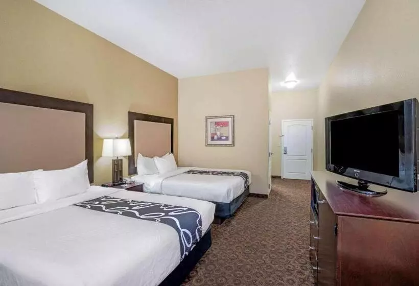 هتل La Quinta By Wyndham Vicksburg