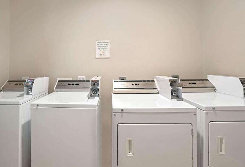 בית מלון כפרי La Quinta By Wyndham Brookshire West Katy