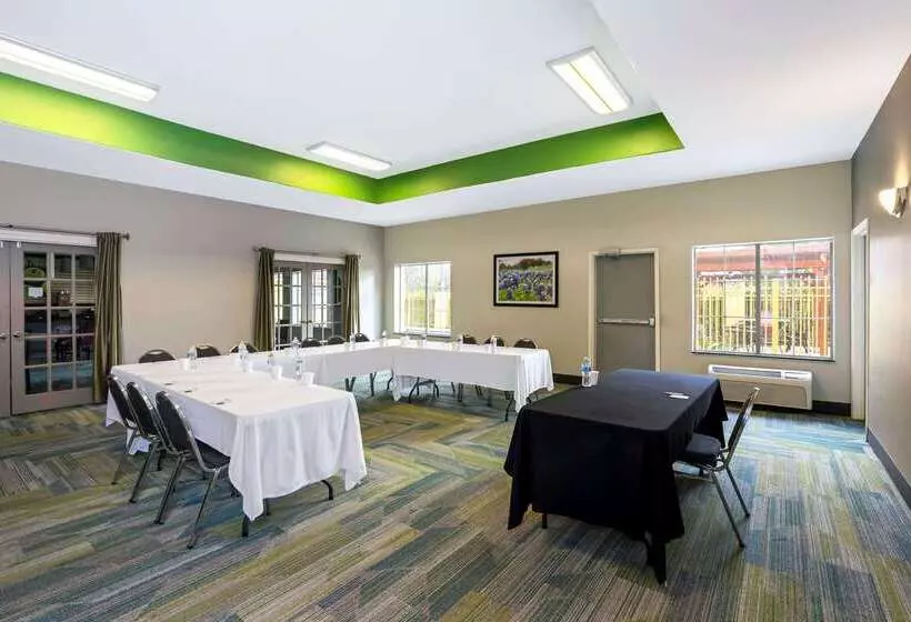 酒店 La Quinta By Wyndham Brookshire West Katy