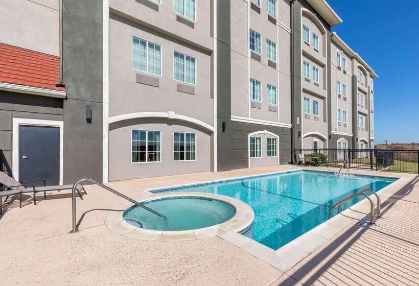 בית מלון כפרי La Quinta By Wyndham Fort Worth   Lake Worth