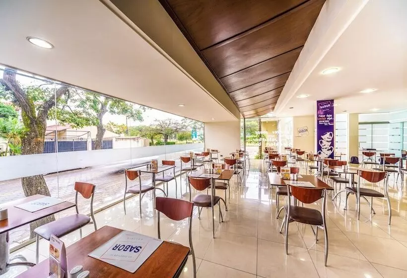 هتل Lp Santa Cruz Centro