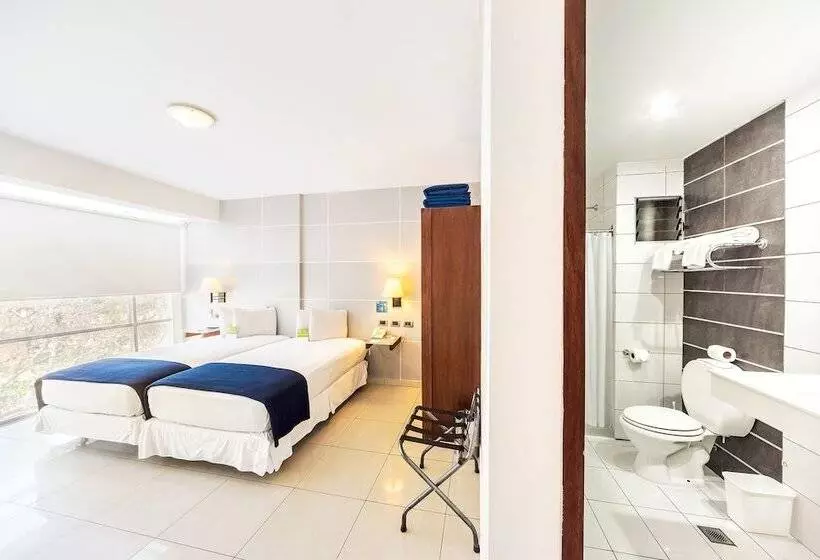 هتل Lp Santa Cruz Centro