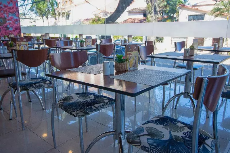 هتل Lp Santa Cruz Centro