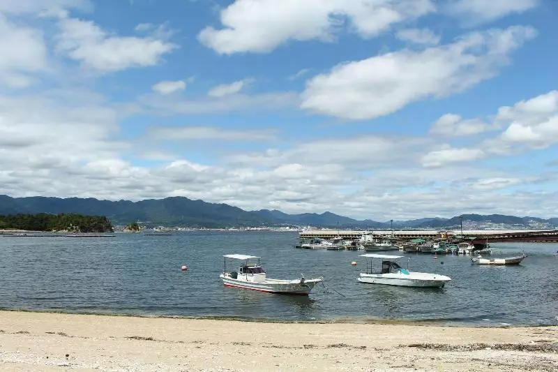 Hotel Miyajima Seaside