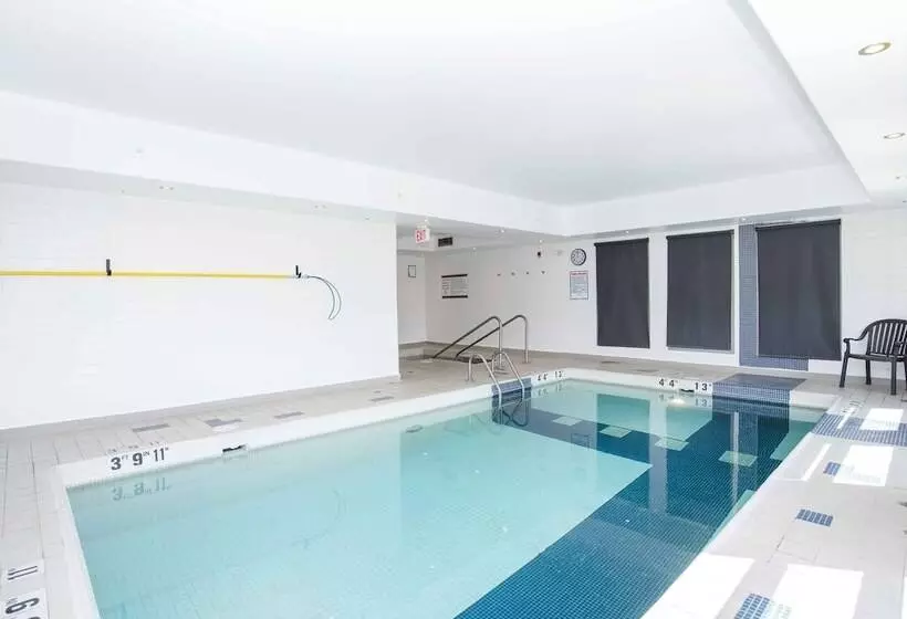 ホテル Sandman Signature Prince George