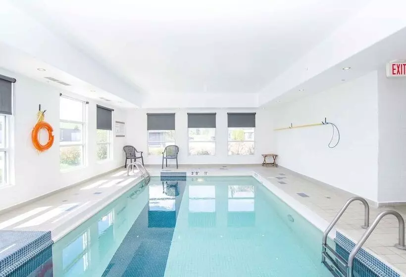 ホテル Sandman Signature Prince George