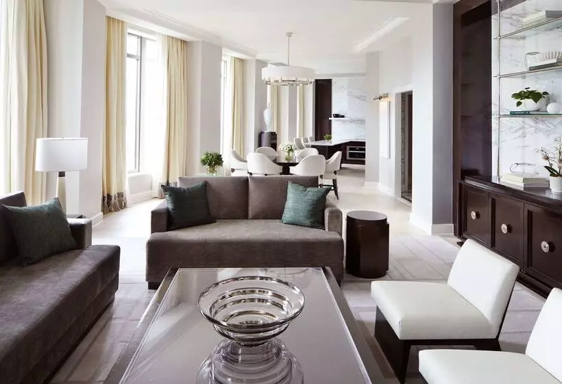 בית מלון כפרי Waldorf Astoria Atlanta Buckhead