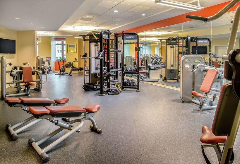 فندق Waldorf Astoria Atlanta Buckhead