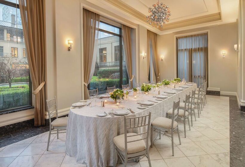 فندق Waldorf Astoria Atlanta Buckhead