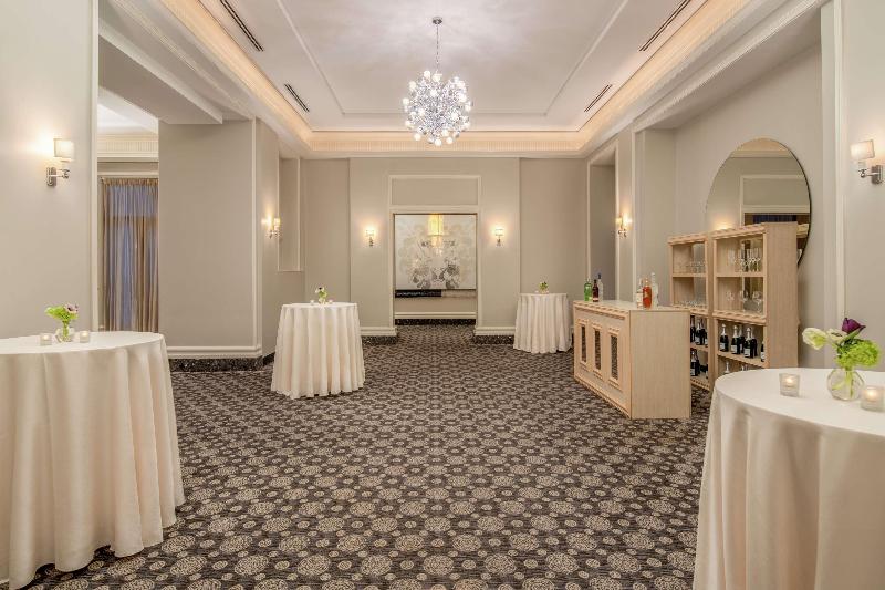 فندق Waldorf Astoria Atlanta Buckhead