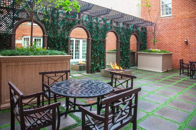 Archer Hotel Old Town Alexandria