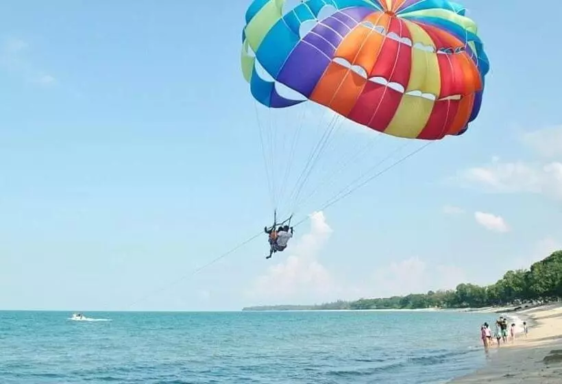 Lotus Desaru Beach Resort