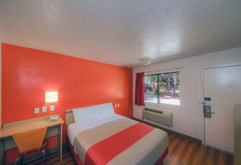 Motel 6 Bradenton, Fl