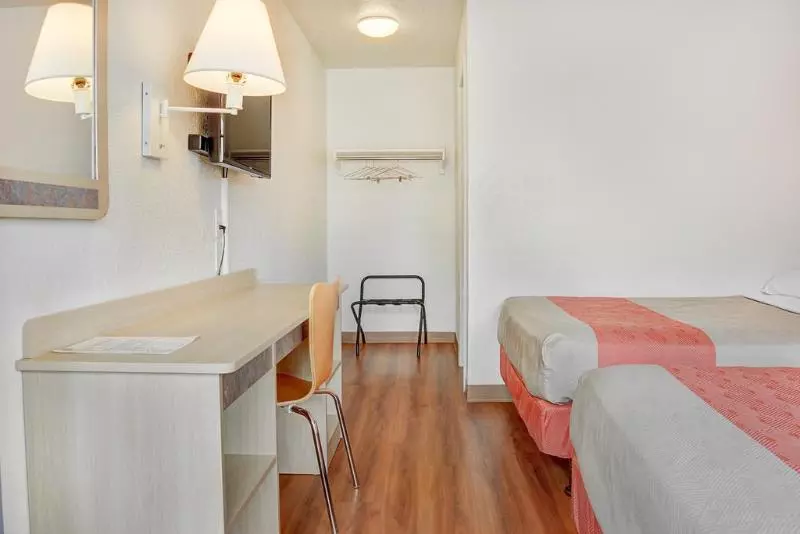 Motel 6 Portland, Or  Central