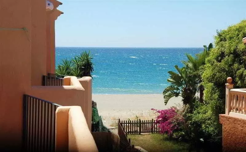 Belen Beach II