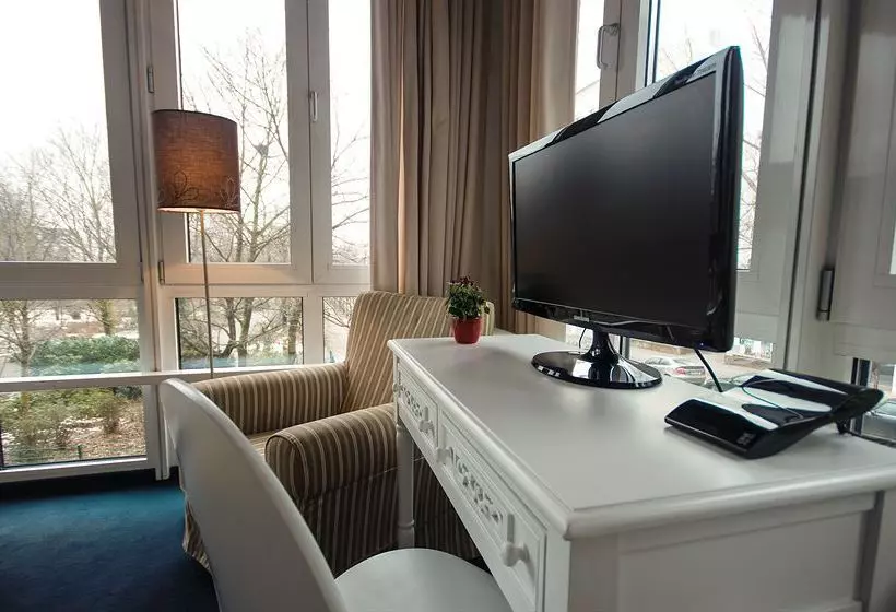 Berlin Apartment 1