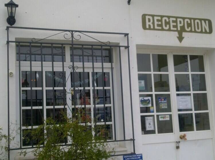 Camping Fuente De Piedra