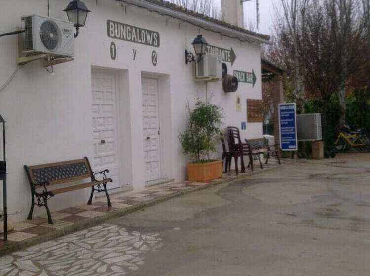 Camping Fuente De Piedra