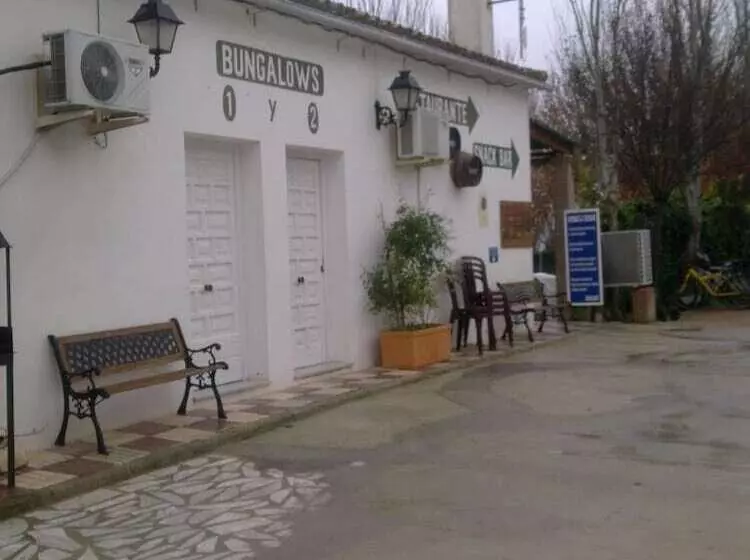 Camping Fuente De Piedra