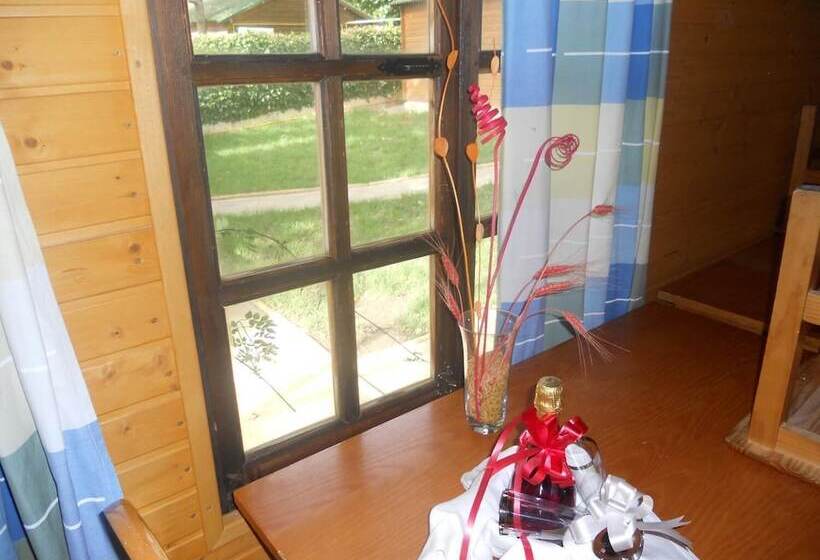 Camping Fuente De Piedra