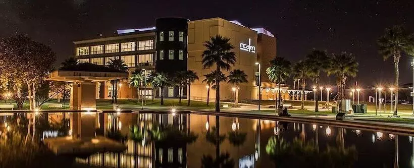 Hampton Inn & Suites Mission