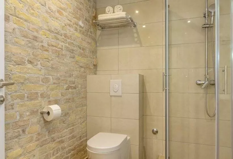 Hostal Pellegrini Luxury Rooms