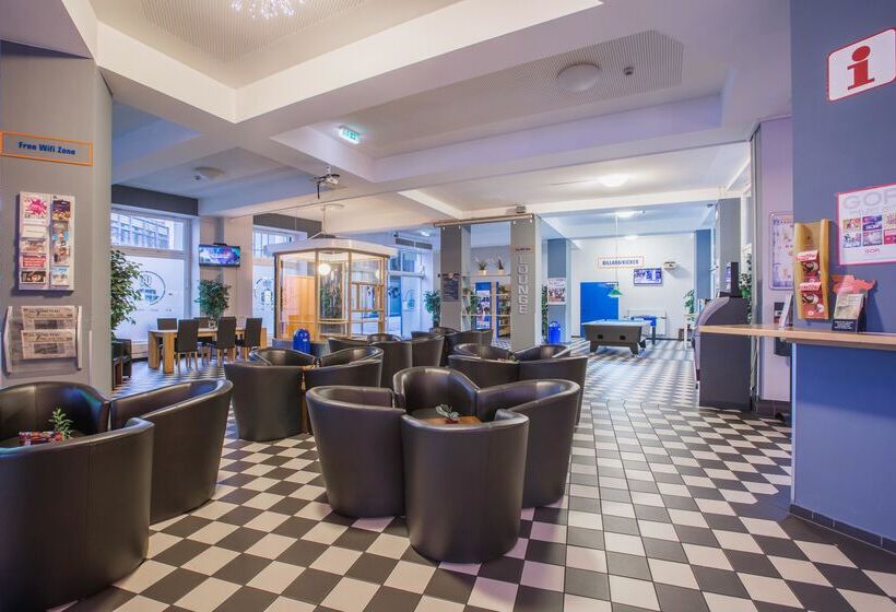 בית מלון כפרי a&o Dortmund Hauptbahnhof