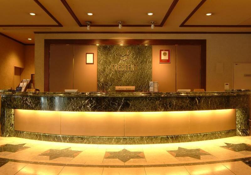 Hotel Crescent Asahikawa