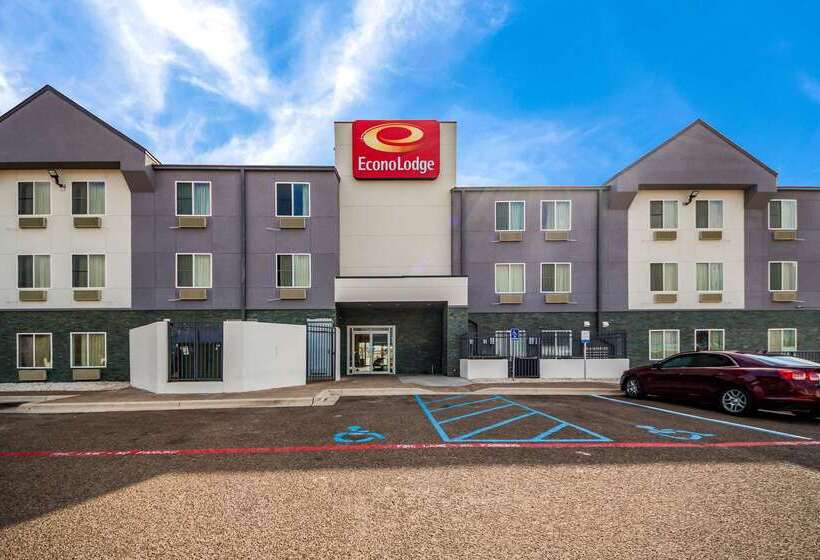 בית מלון כפרי Econo Lodge