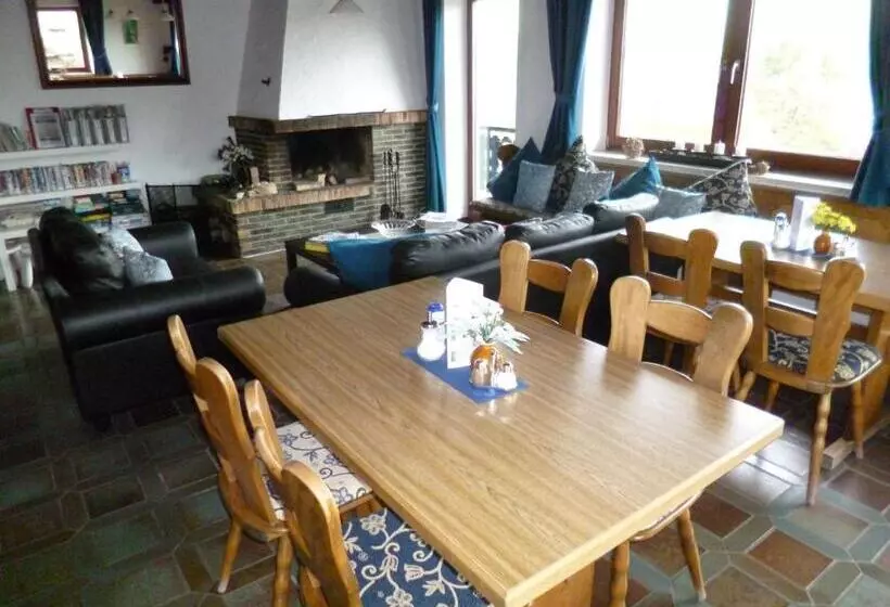 בית מלון כפרי Gästehaus Am Berg