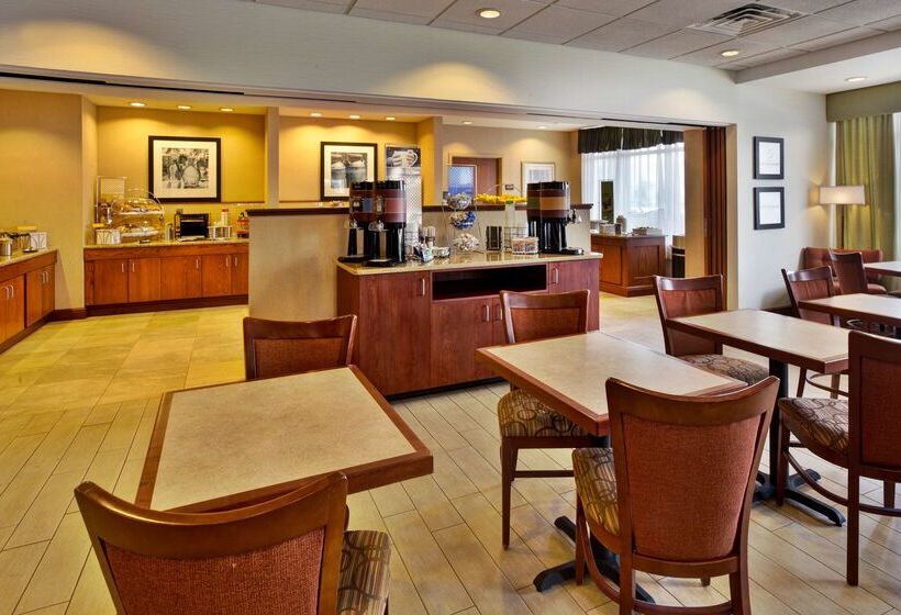 酒店 Hampton Inn Rutland