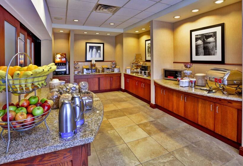 酒店 Hampton Inn Rutland