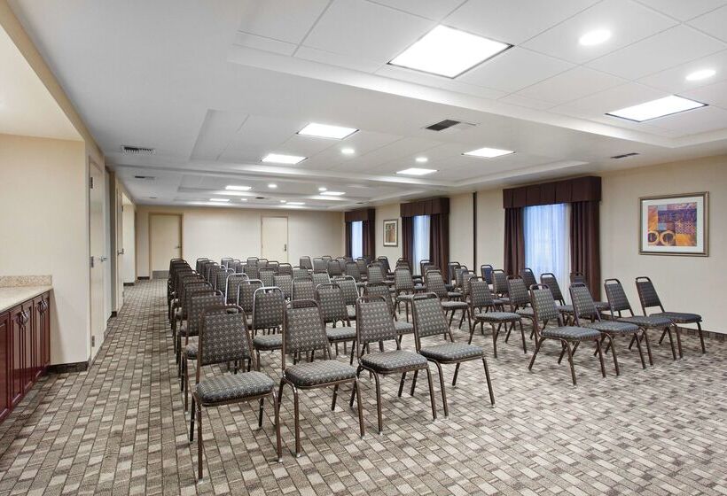 בית מלון כפרי Hampton Inn & Suites Oakland Airport  Alameda