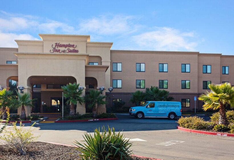 בית מלון כפרי Hampton Inn & Suites Oakland Airport  Alameda