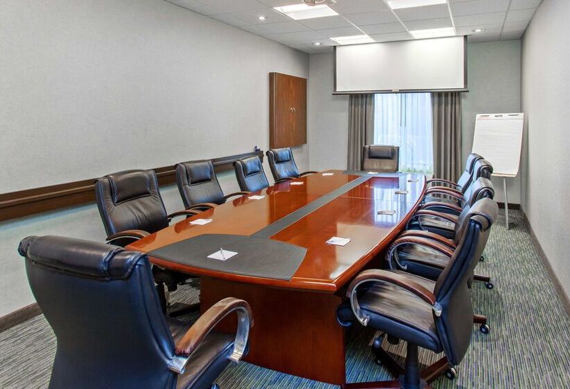 호텔 Hampton Inn & Suites Roseville