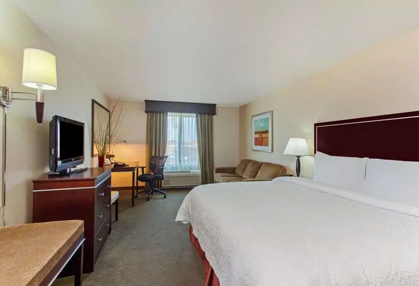 호텔 Hampton Inn & Suites Roseville