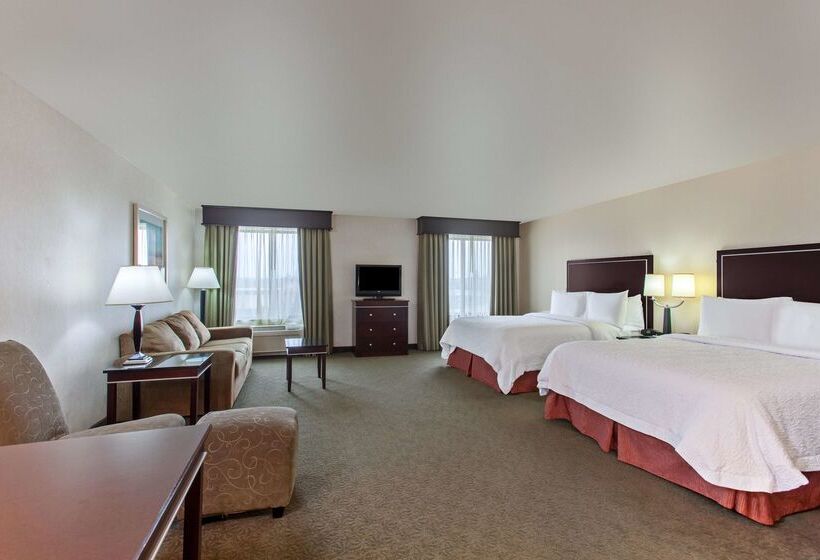 호텔 Hampton Inn & Suites Roseville