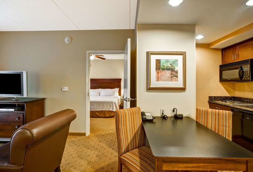 בית מלון כפרי Homewood Suites Fredericksburg