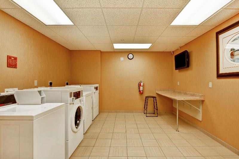 בית מלון כפרי Homewood Suites Fredericksburg