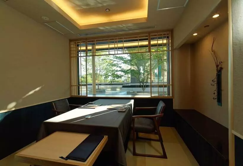 בית מלון כפרי Kyukamura Shikotsuko