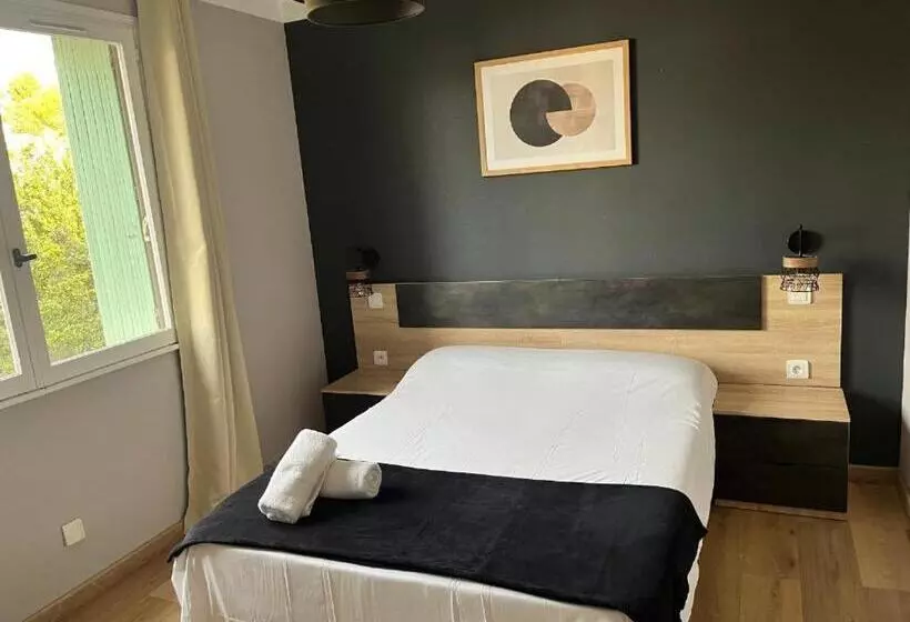 فندق L'Eau Des Collines