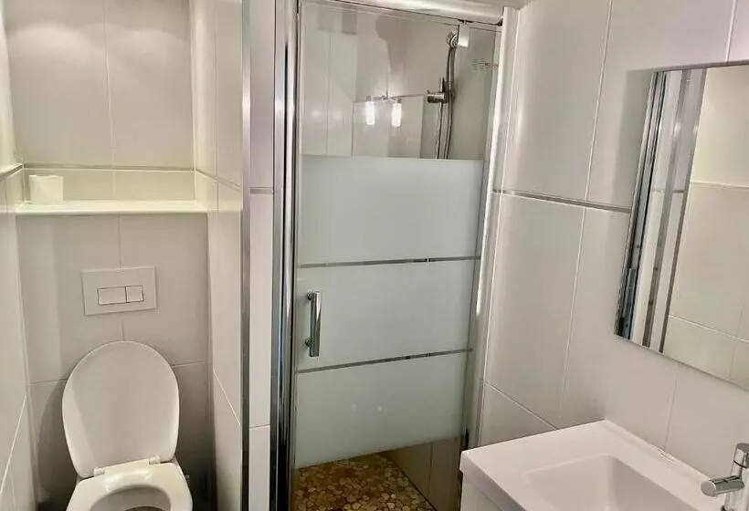 فندق L'Eau Des Collines