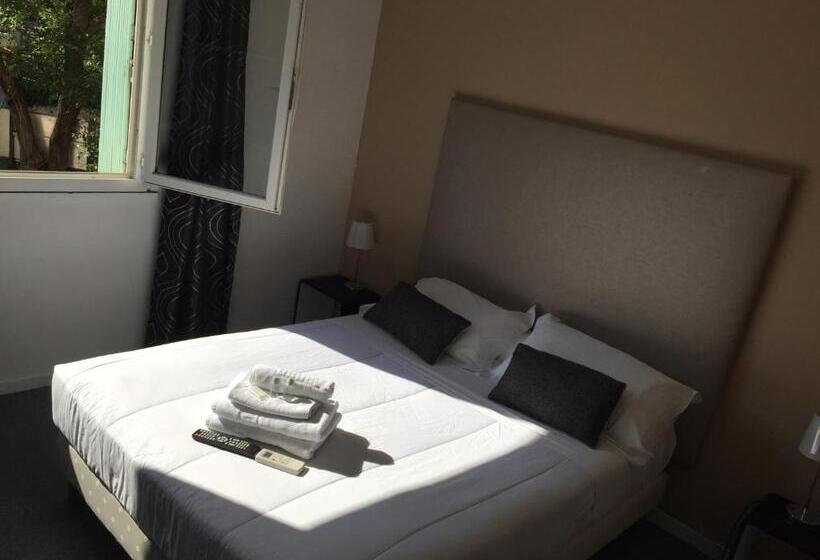 호텔 L'Eau Des Collines