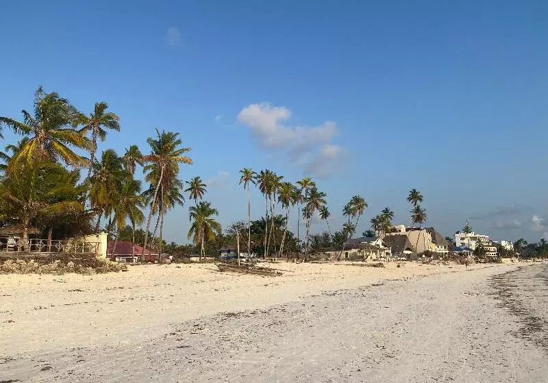 فندق Mbuyuni Beach Village