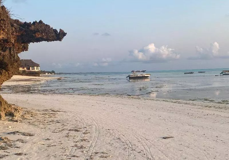 فندق Mbuyuni Beach Village