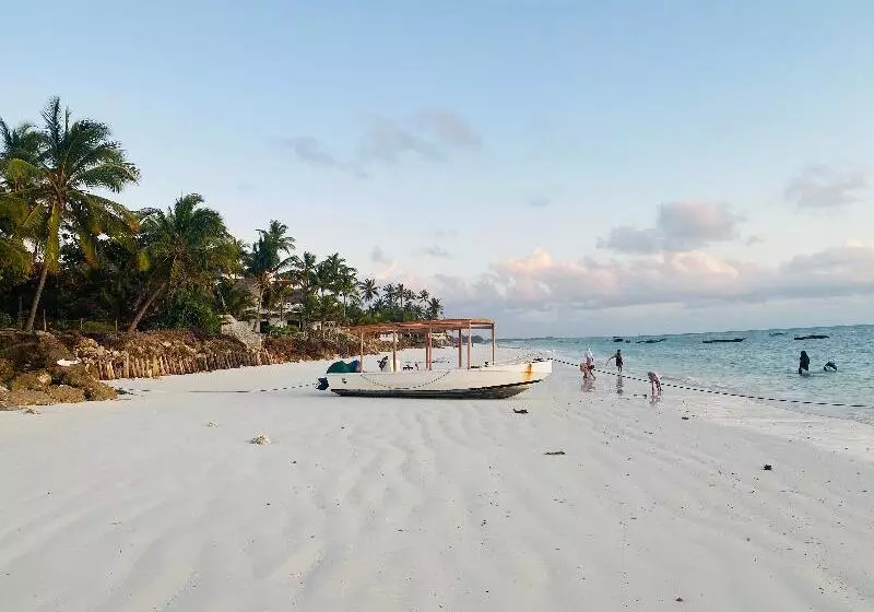 فندق Mbuyuni Beach Village