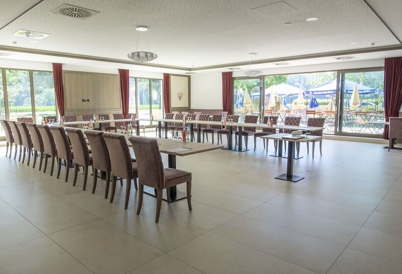 Hotelli Raucherhansl