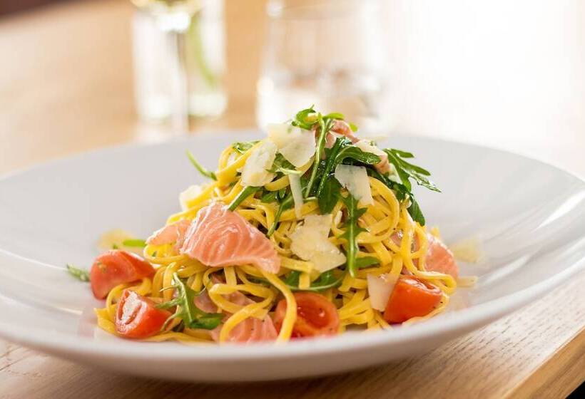 Wirthshof Hotel & Chalets