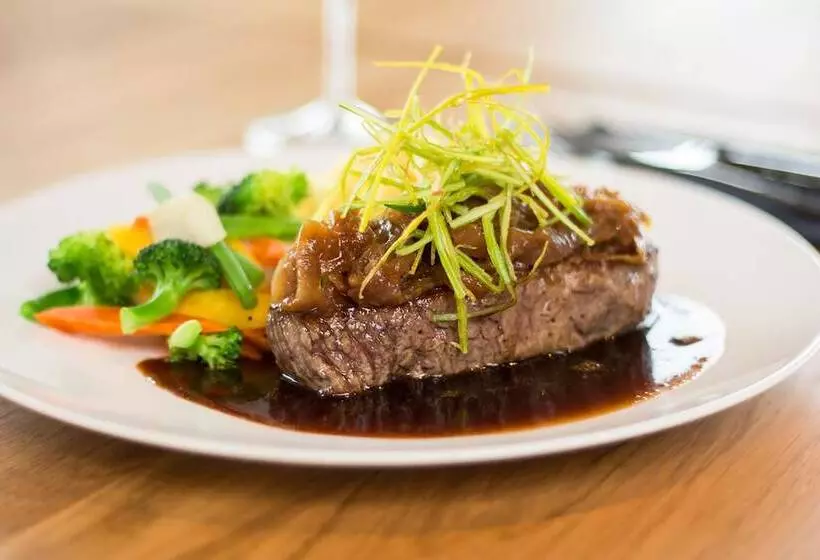 Wirthshof Hotel & Chalets