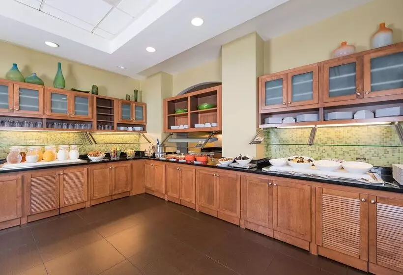 Hyatt Place Charleston Airport/convention Center